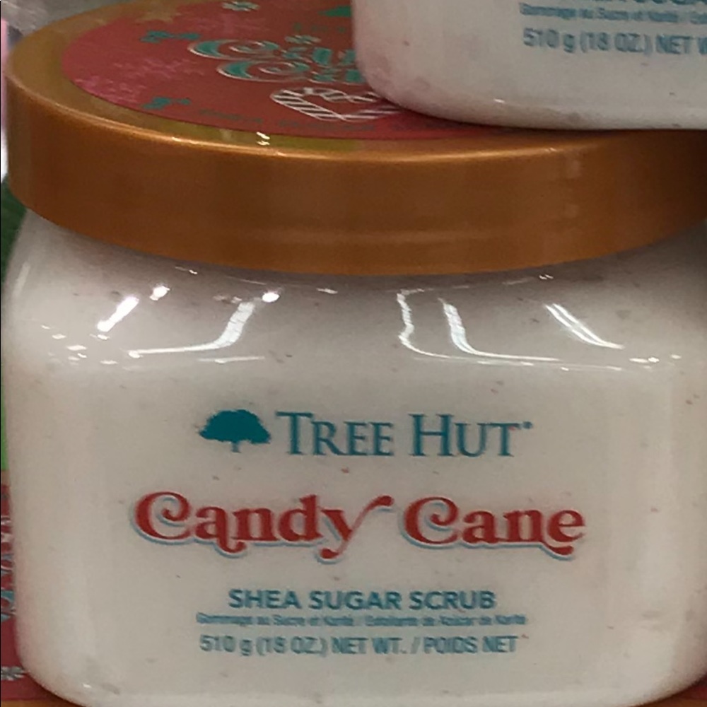Candy cane tree hut scrub RARE